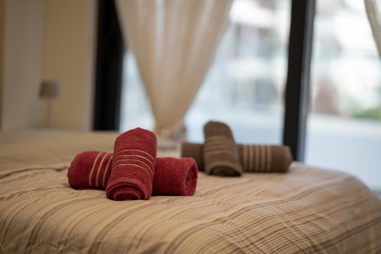 Olina'S Luxury Apartment ตริกาลา ภายนอก รูปภาพ